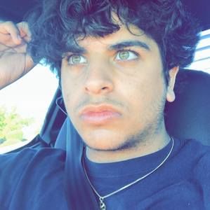 Meet your Posher, Toma